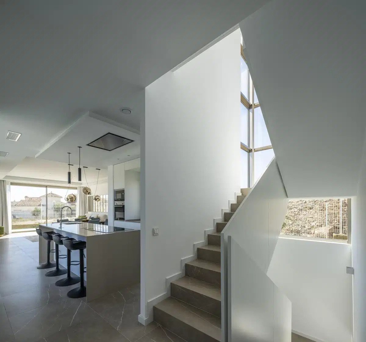 5-Bedroom, 7-Bathroom Luxury Villas with Sea and Mountain Views in Las Farolas, Mijas Costa