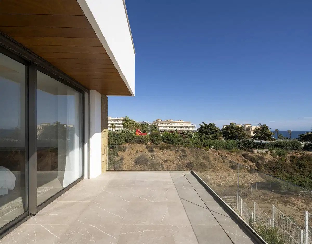 5-Bedroom, 7-Bathroom Luxury Villas with Sea and Mountain Views in Las Farolas, Mijas Costa