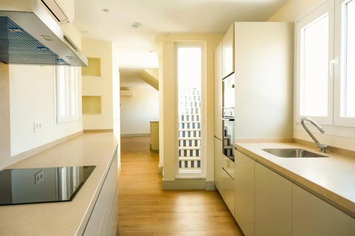 2-Bedroom, 1-Bathroom Town House with Sea Views in La Malagueta, Malaga