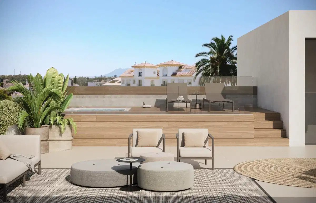 2-Bedroom, 2-Bathroom Ground Floor Apartment with Private Garden and Modern Amenities in San Pedro de Alcantara
