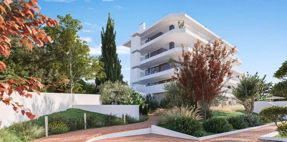3-Bedroom, 2-Bathroom Ground Floor Garden Villa with Private Pool and Sea Views in Reserva del Higuerón
