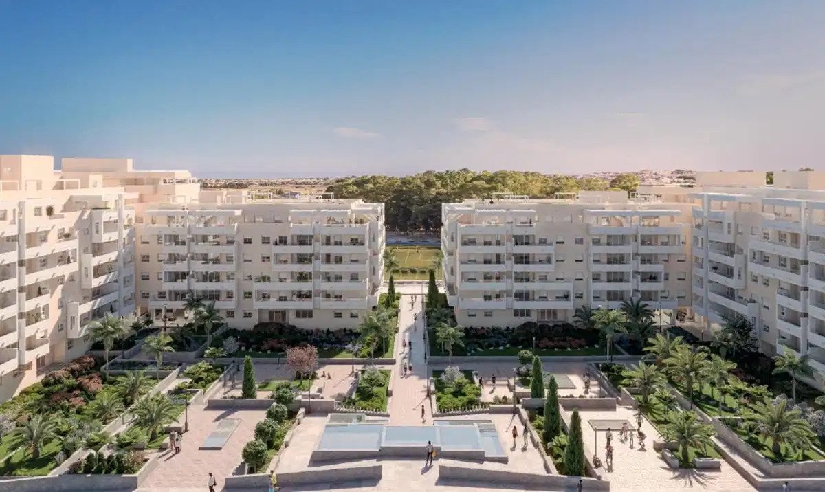 2-Bedroom, 2-Bathroom Modern Apartment with Rooftop Pool and Panoramic Views in Nueva Andalucía