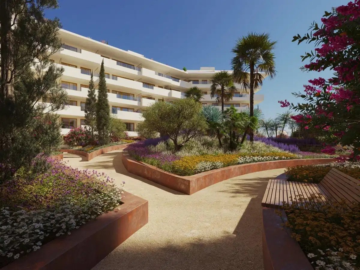 1-Bedroom, 1-Bathroom Apartment – Resort-Style Living in Los Pacos, Fuengirola