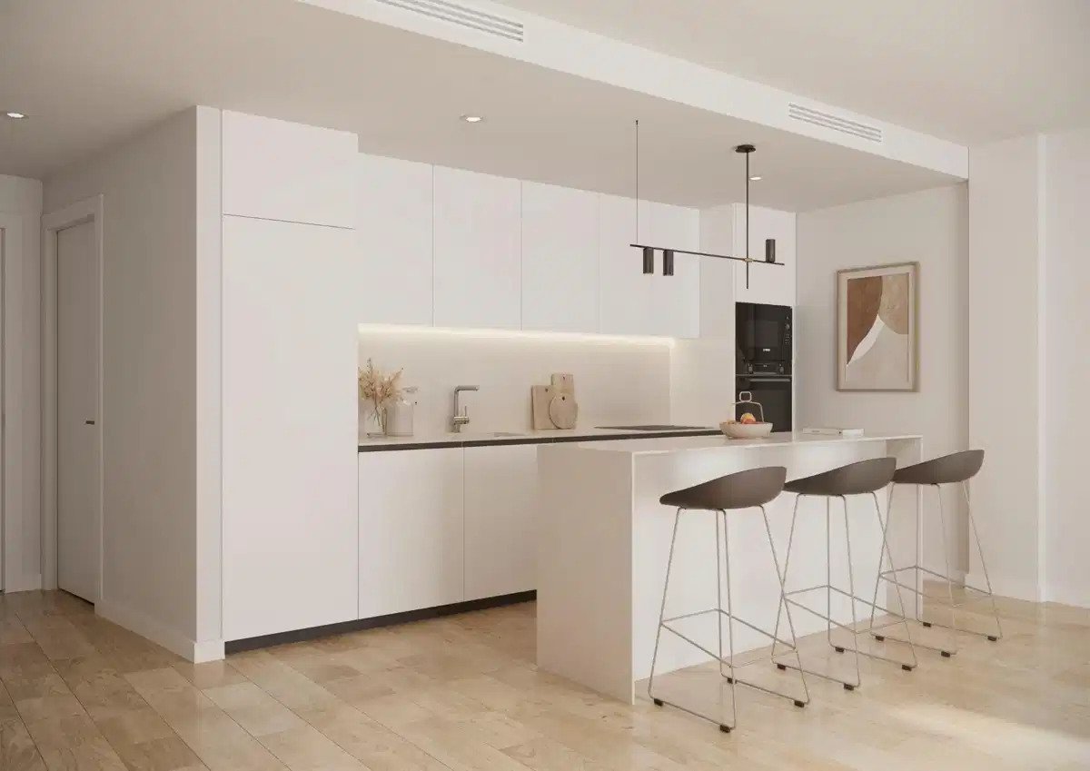 2-Bedroom, 2-Bathroom Apartment with Rooftop Pool and Gym in San Pedro de Alcántara
