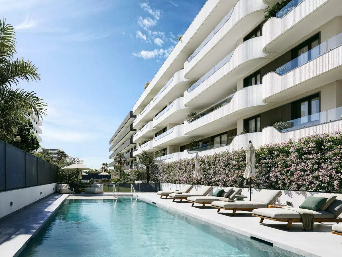 3-Bedroom, 2-Bathroom Penthouse with Terraces and Sea Views in Torre del Mar