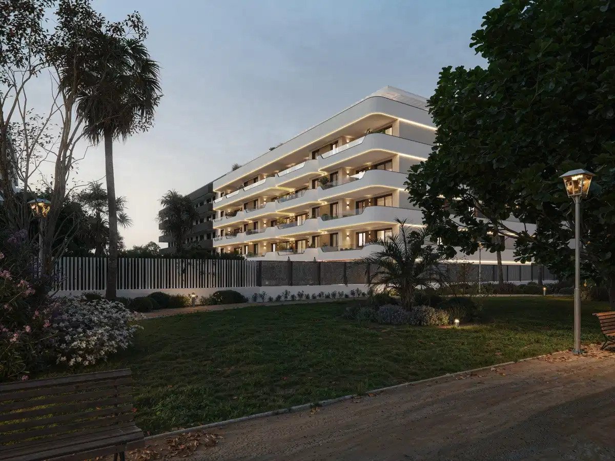 3-Bedroom, 2-Bathroom Penthouse with Terraces and Sea Views in Torre del Mar