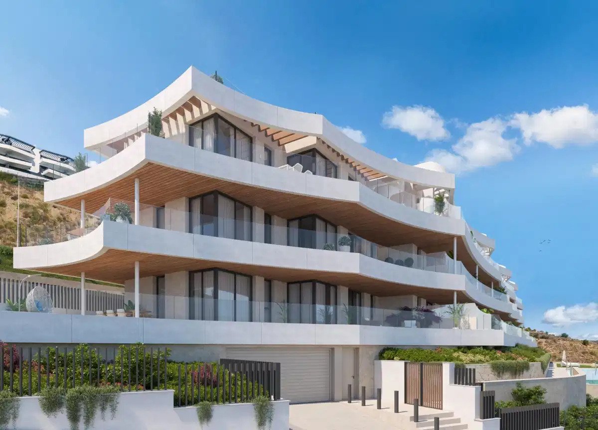 2-Bedroom, 2-Bathroom Penthouse with Sea Views and Large Terrace in Rincon de la Victoria