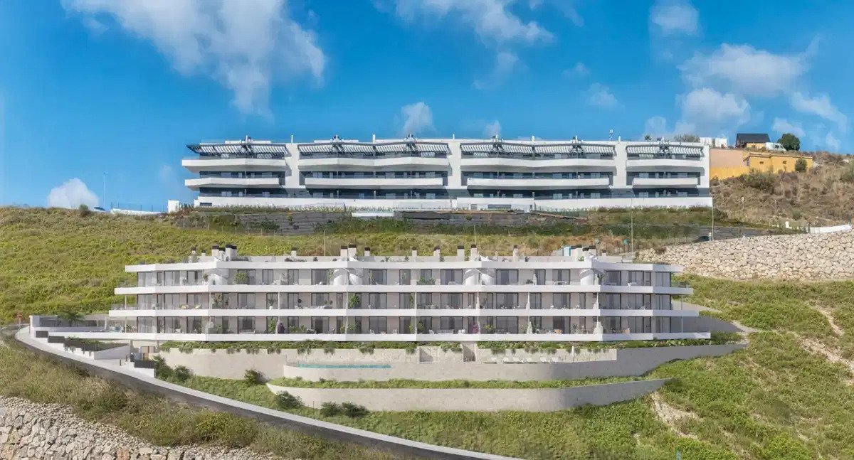 2-Bedroom, 2-Bathroom Penthouse with Sea Views and Large Terrace in Rincon de la Victoria