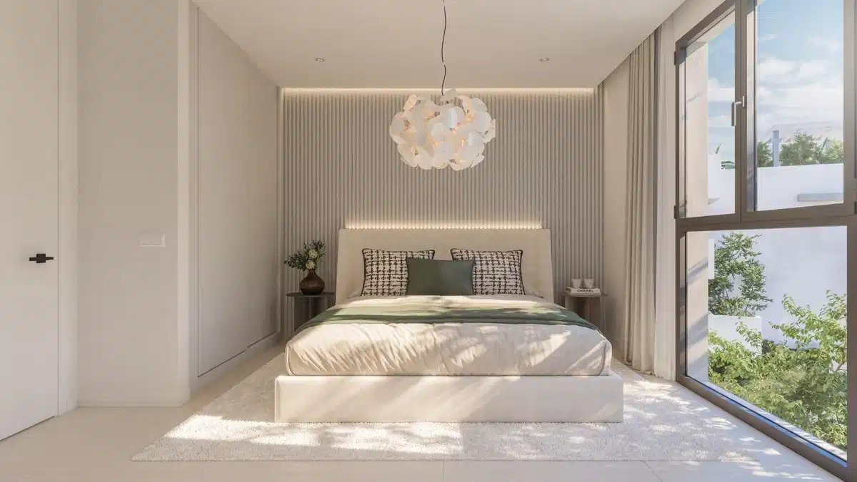 3-Bedroom, 3-Bathroom Townhouse in Estepona’s Prestigious New Golden Mile