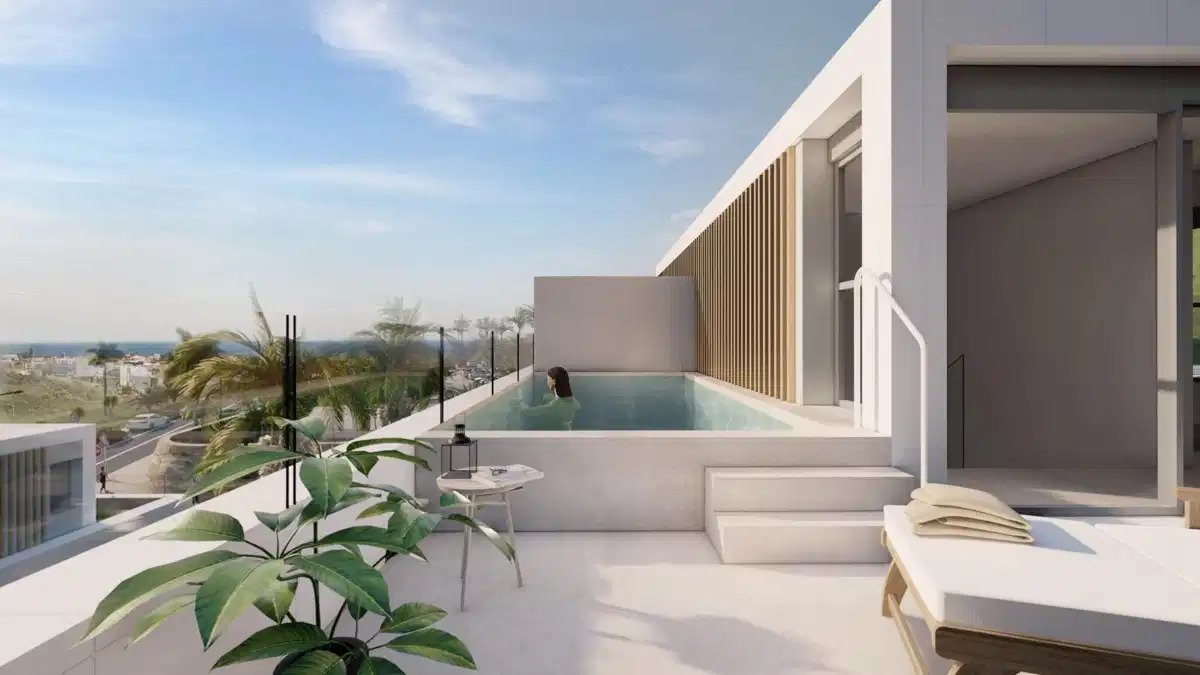 4-Bedroom, 3-Bathroom Semi-Detached Villas with Sea, Golf, and Mountain Views in Estepona