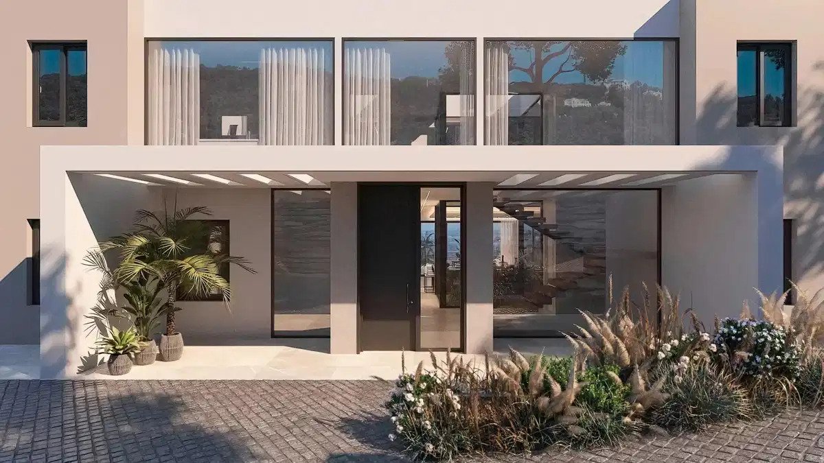 6-Bedroom, 7-Bathroom Luxury Villa with Panoramic Sea Views in Benahavis