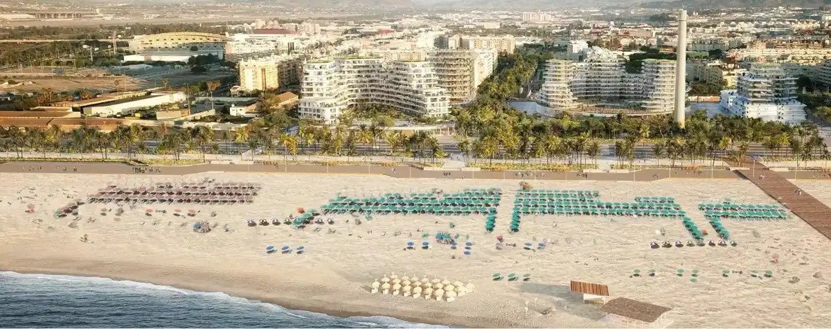 2-Bedroom, 2-Bathroom Luxury Beachfront Apartment with Panoramic Sea Views in Málaga City