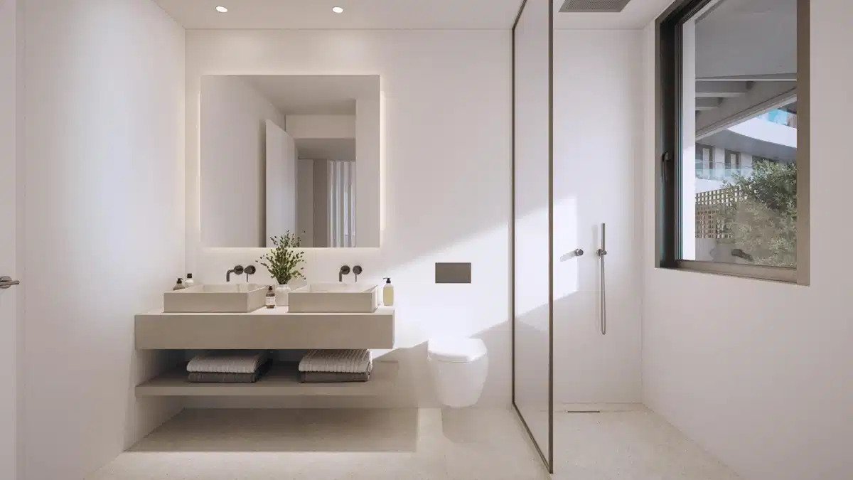 2-Bedroom, 2-Bathroom Luxury Beachfront Apartment with Panoramic Sea Views in Málaga City