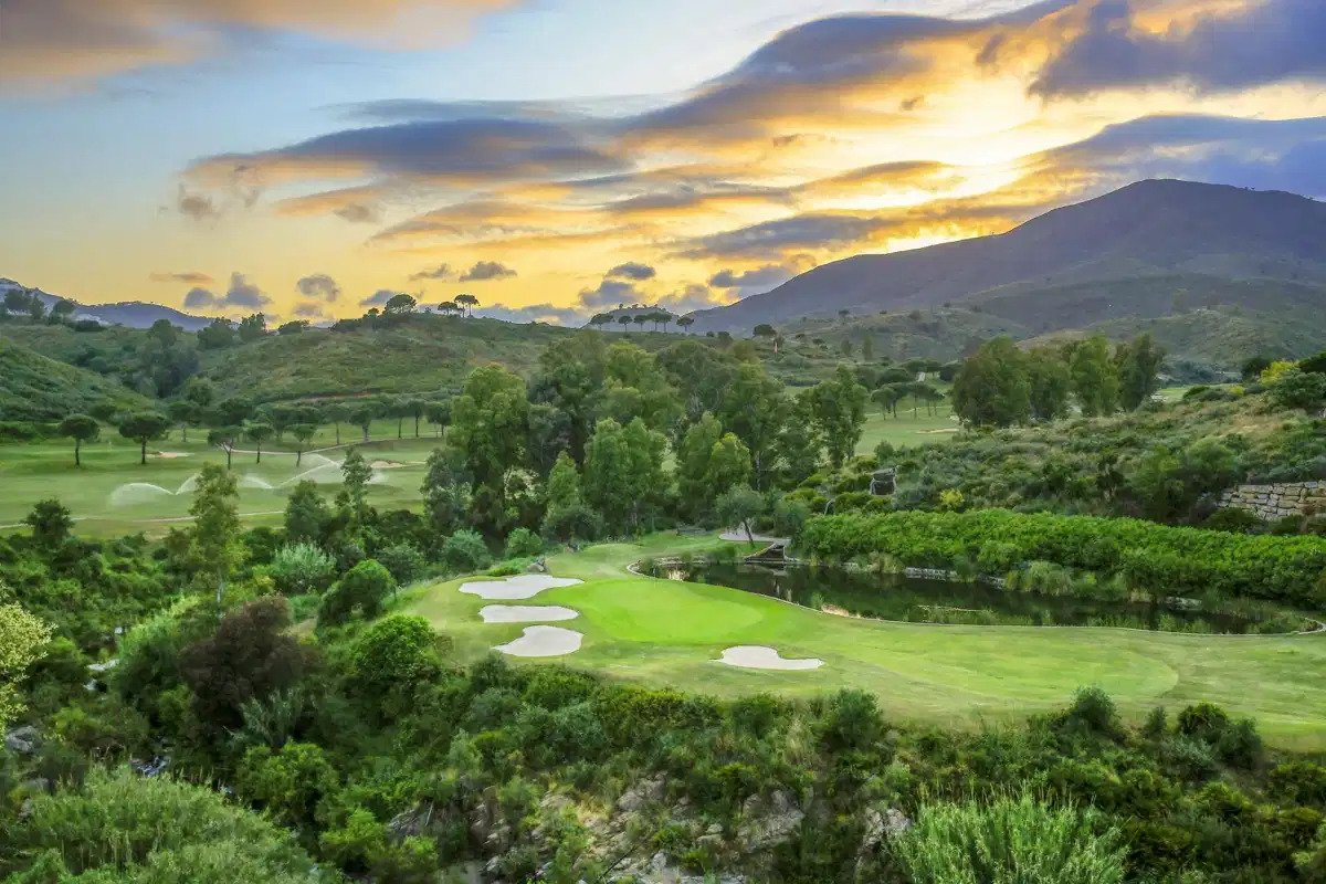 3-Bedroom, 2-Bathroom Penthouse with Panoramic Golf and Sea Views at La Cala Golf Resort
