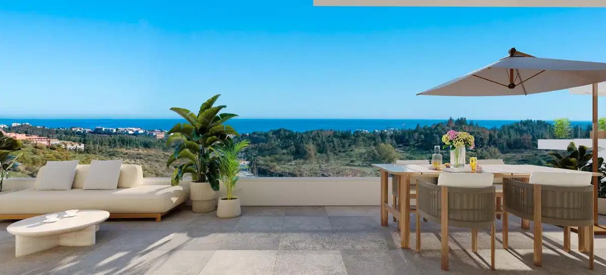 2-Bedroom, 2-Bathroom Apartment with Panoramic Sea and Mountain Views in Mijas