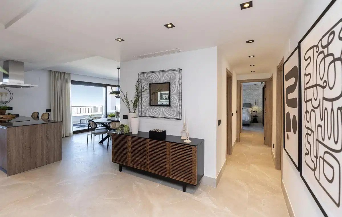 3-Bedroom, 2-Bathroom Penthouse with Panoramic Views in Istán near Marbella