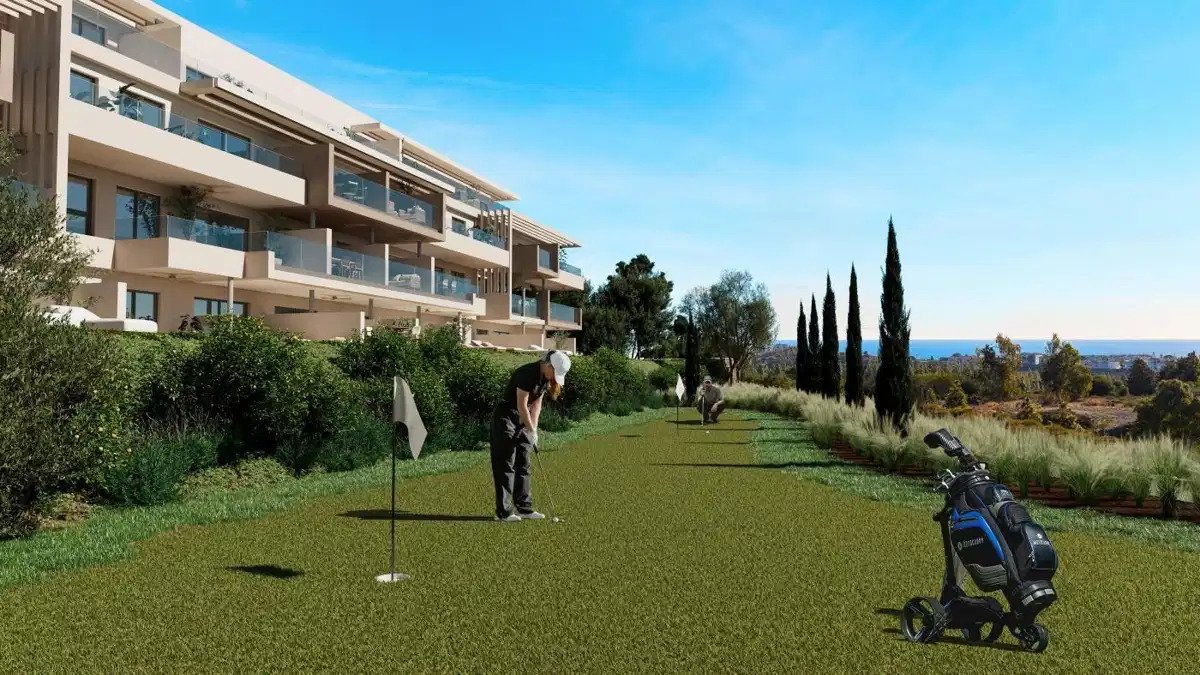 3-Bedroom, 2-Bathroom Sea View Ground Floor Apartment in Mijas with Private Garden