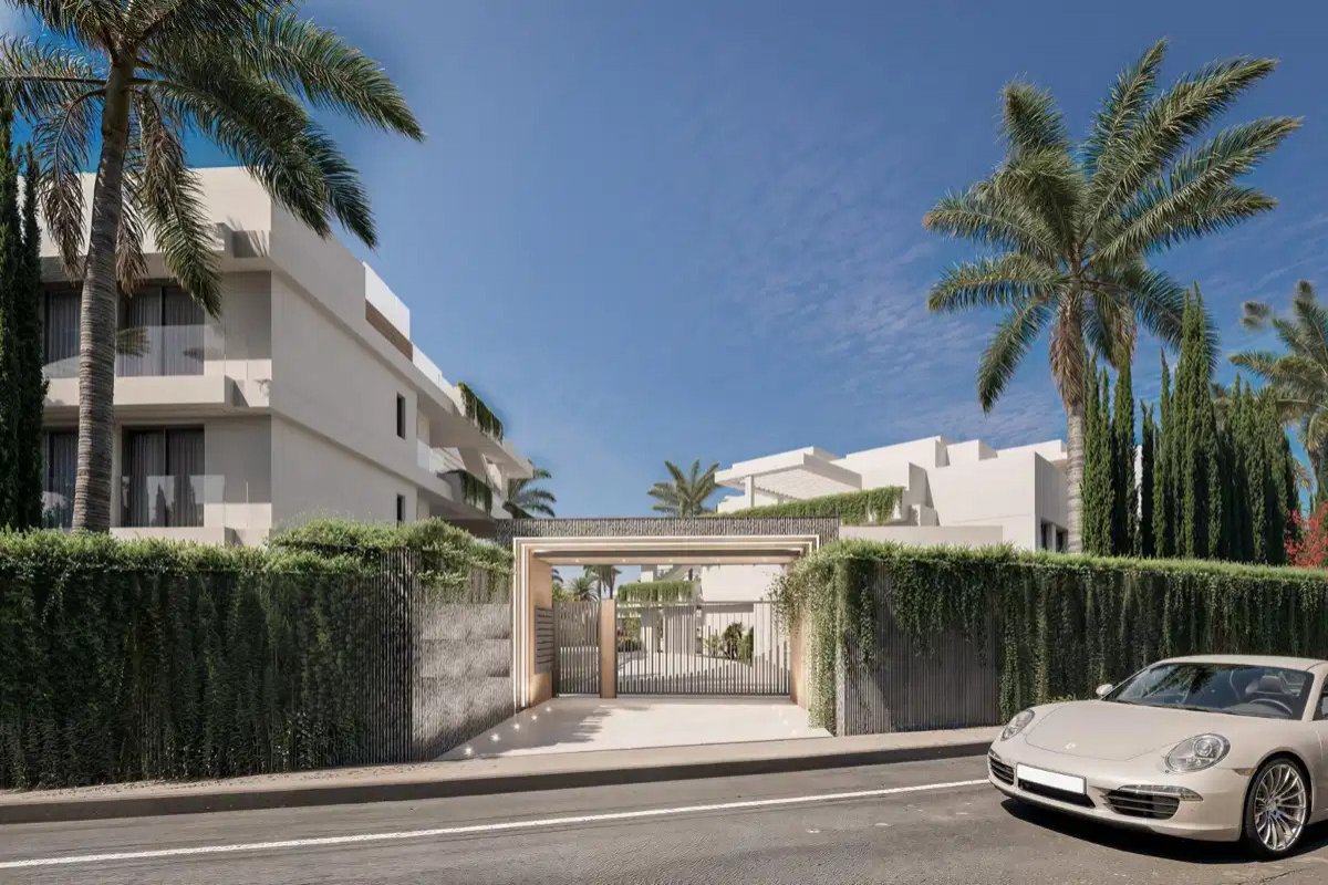 2-Bedroom, 2-Bathroom Penthouse with Resort Amenities Near El Padron Beach, Estepona