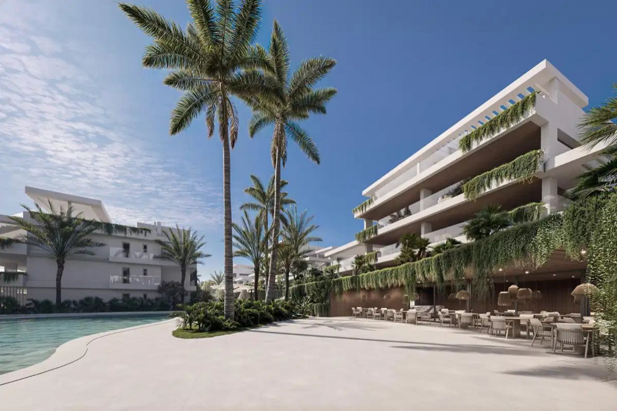 3-Bedroom, 2-Bathroom Luxury New Build Penthouse in Estepona 400m from the Beach