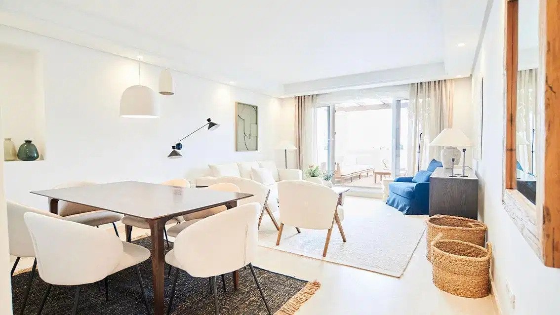 2-Bedroom, 2-Bathroom Ground Floor Apartment with Resort Facilities in Nueva Andalucía, Marbella