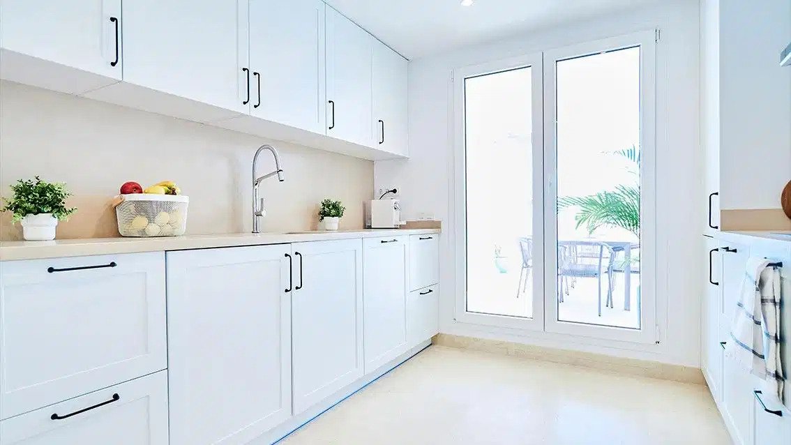 2-Bedroom, 2-Bathroom Ground Floor Apartment with Resort Facilities in Nueva Andalucía, Marbella