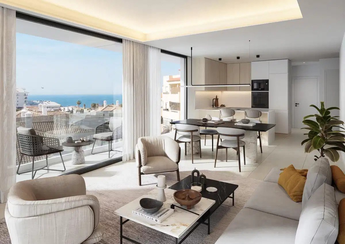 2-Bedroom, 2-Bathroom Apartment with Panoramic Sea Views in Torreblanca del Sol, Fuengirola