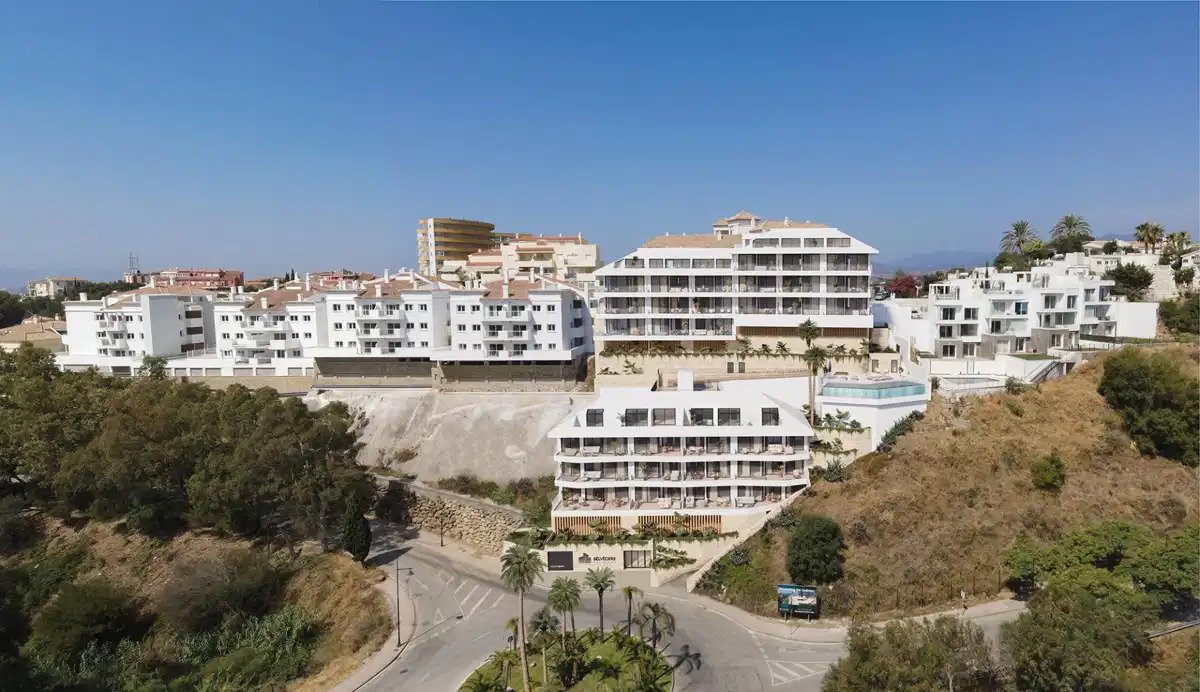 2-Bedroom, 2-Bathroom Apartment with Panoramic Sea Views in Torreblanca del Sol, Fuengirola