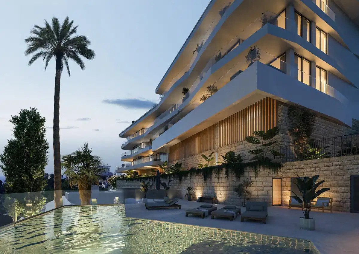 2-Bedroom, 2-Bathroom Apartment with Panoramic Sea Views in Torreblanca del Sol, Fuengirola