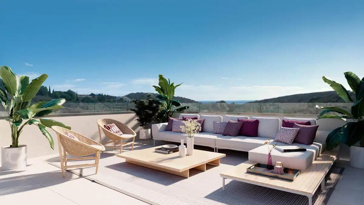 3-Bedroom, 2-Bathroom Ground Floor Apartment in Casares Costa with Spacious Terraces