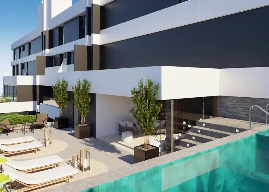 3-Bedroom, 2-Bathroom Penthouse with Modern Design in Fuengirola, 350m from the Sea