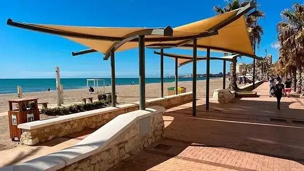 3-Bedroom, 2-Bathroom Penthouse with Modern Design in Fuengirola, 350m from the Sea