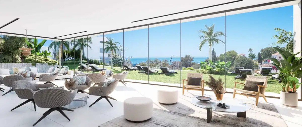 2-Bedroom, 2-Bathroom Apartment with Expansive Terraces and Sea Views in Altos de los Monteros