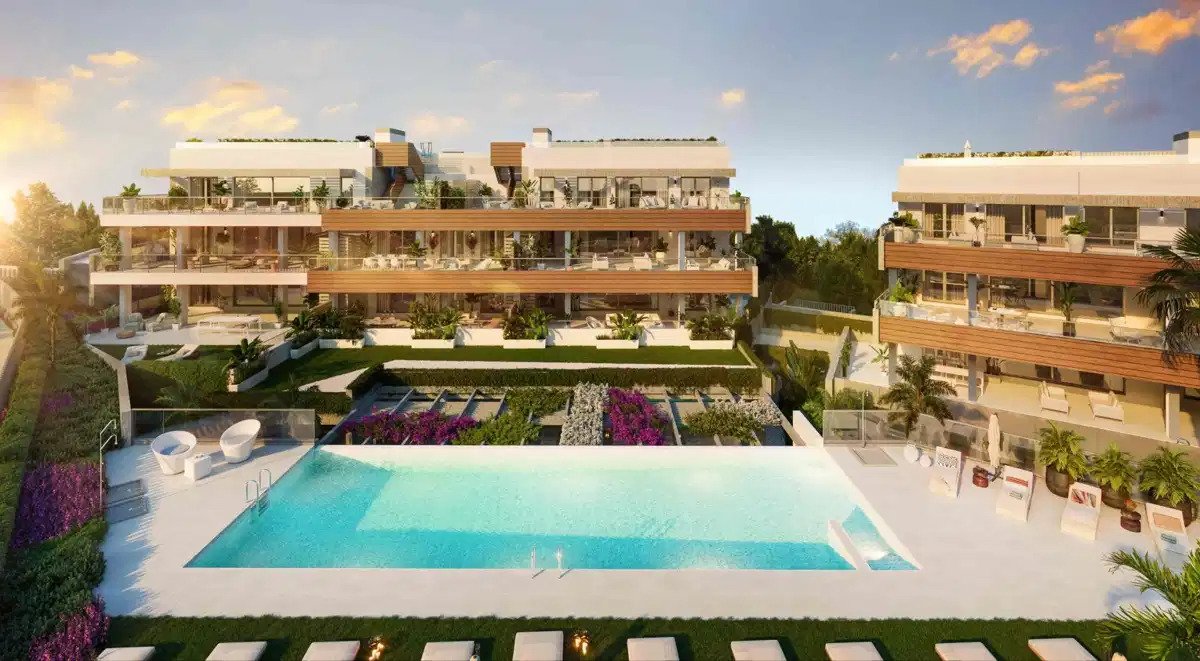 2-Bedroom, 2-Bathroom Apartment with Expansive Terraces and Sea Views in Altos de los Monteros