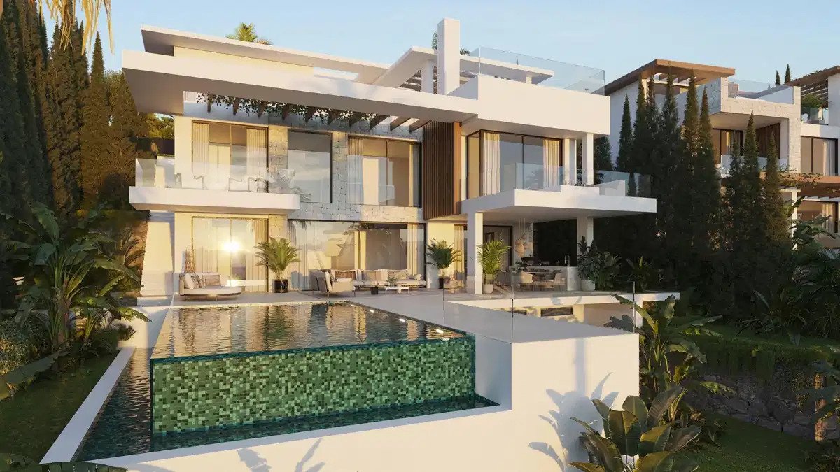 3-Bedroom, 3-Bathroom Luxury Villa with Panoramic Mediterranean Views near Estepona