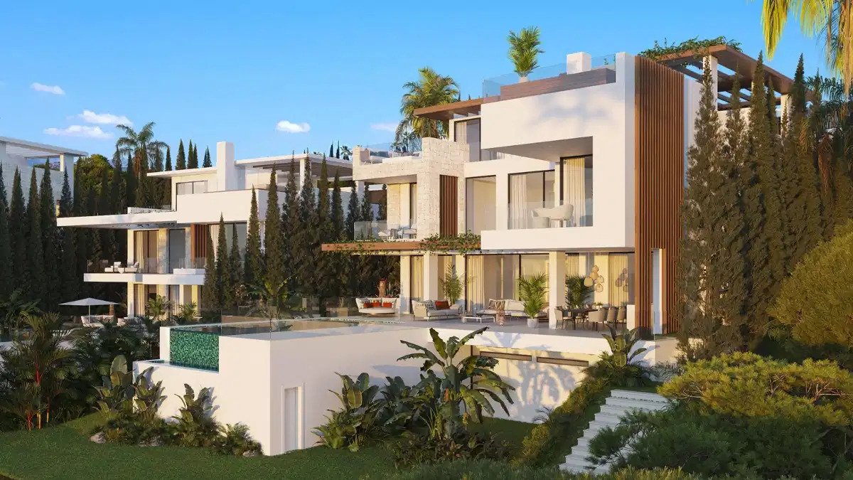 3-Bedroom, 3-Bathroom Luxury Villa with Panoramic Mediterranean Views near Estepona
