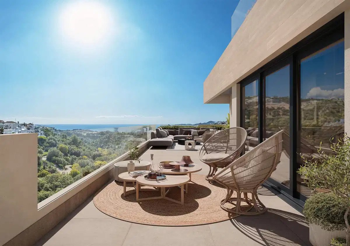 2-Bedroom, 2-Bathroom Ground Floor Apartment with Sea Views and Exceptional Amenities in Marbella