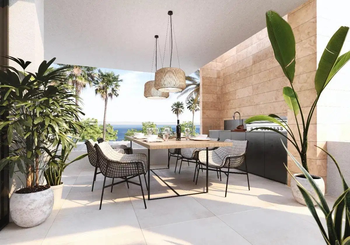 3-Bedroom, 2-Bathroom Penthouse with Rooftop Solarium in Estepona"s Gated Resort Community