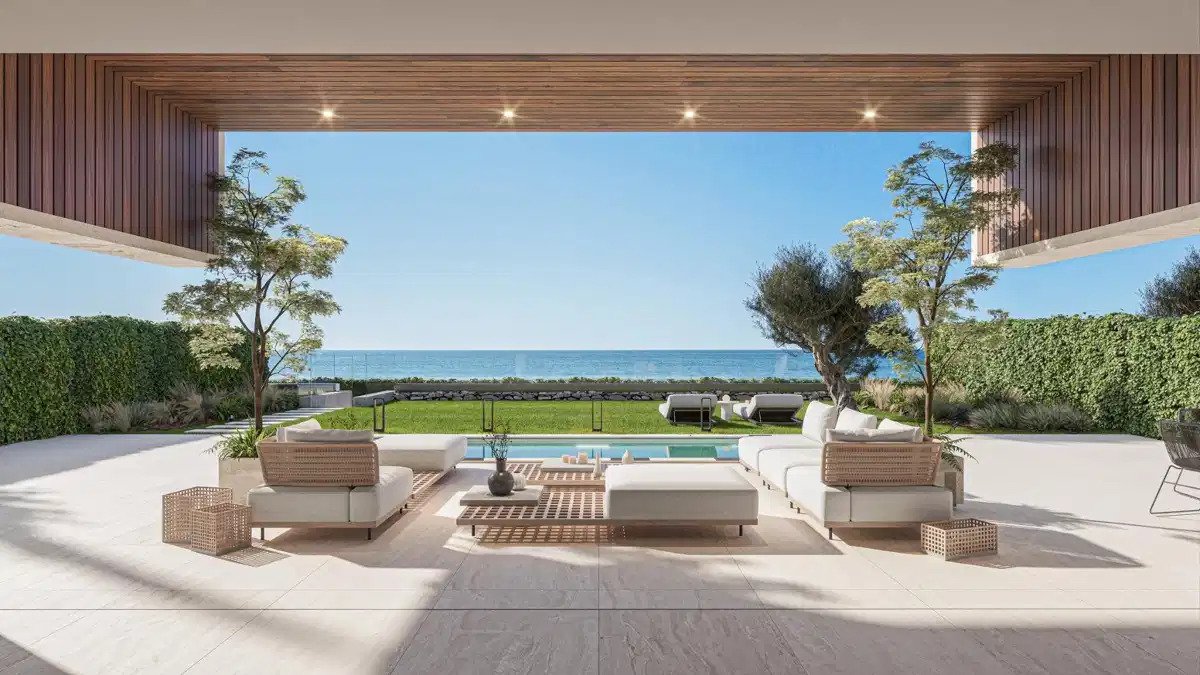 3-Bedroom, 2-Bathroom Penthouse Beachfront Oasis in Manilva with Panoramic Sea Views