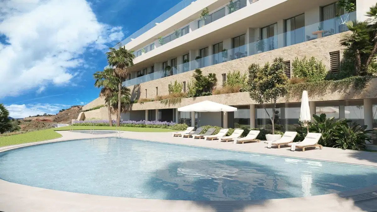 3-Bedroom, 3-Bathroom Townhouse with Sea Views in El Higuerón, Costa del Sol