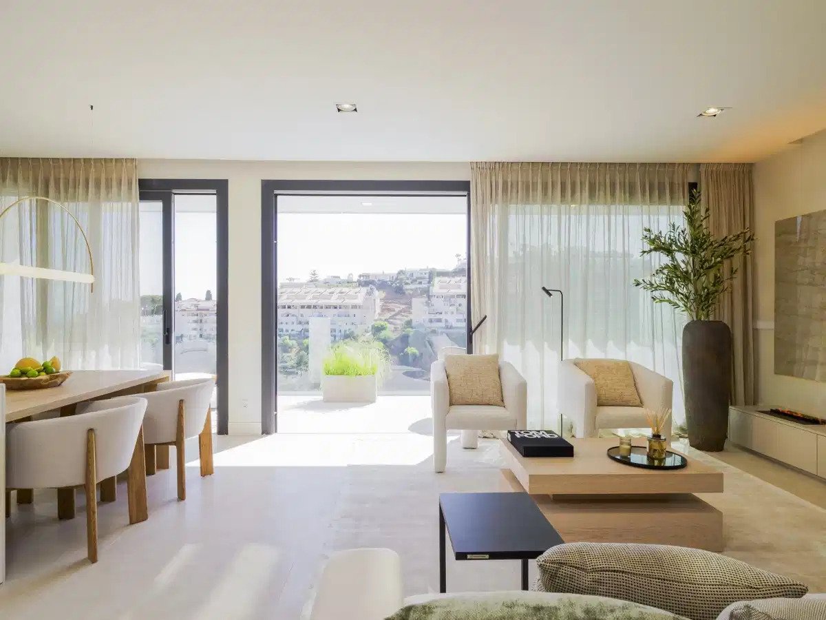 3-Bedroom, 3-Bathroom Townhouse with Sea Views in El Higuerón, Costa del Sol