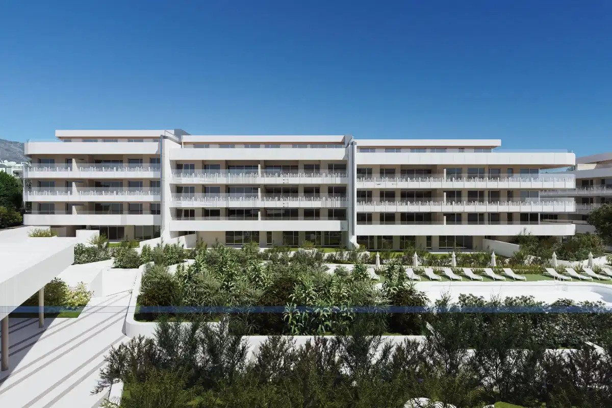 4-Bedroom, 3-Bathroom Penthouse in San Pedro de Alcantara Near the Beach