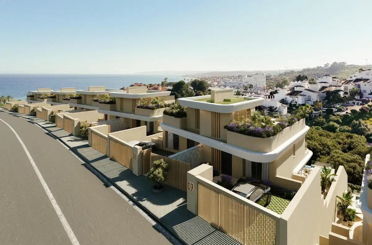 3-Bedroom, 3-Bathroom Contemporary Semi Detached Villas Near the Sea in Seghers Estepona