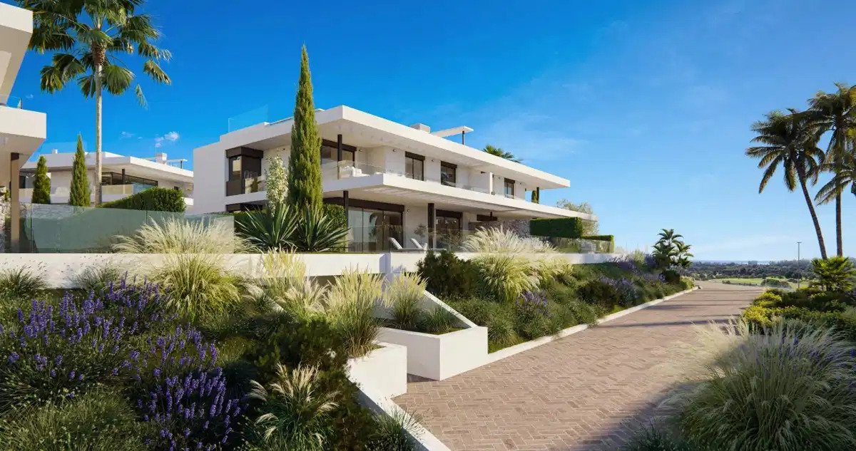 5-Bedroom, 5-Bathroom Semidetached Home with Sea and Golf Views in Marbella East