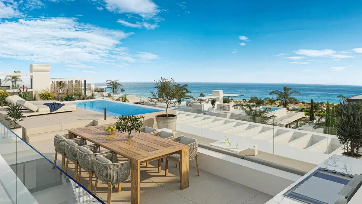 5-Bedroom, 5-Bathroom Semidetached Home with Sea and Golf Views in Marbella East
