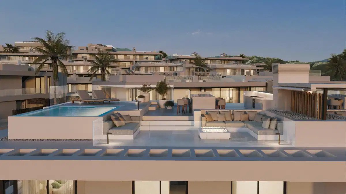 5-Bedroom, 5-Bathroom Semidetached Home with Sea and Golf Views in Marbella East