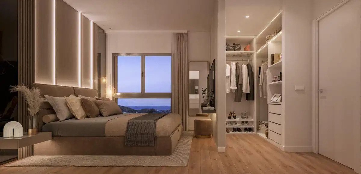 3-Bedroom, 2-Bathroom Penthouse with Panoramic Golf, Sea, and Mountain Views in Casares