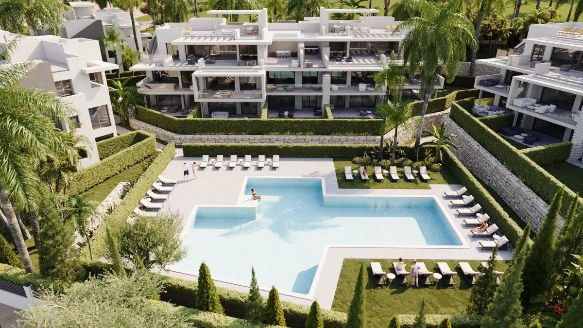 3-Bedroom, 2-Bathroom Penthouse with Expansive Terraces and Underground Parking in Estepona