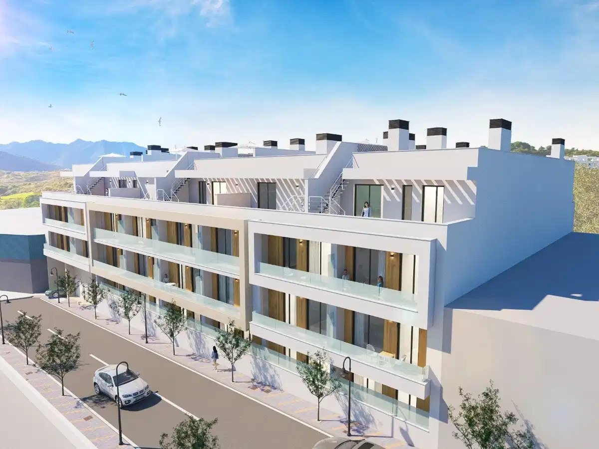 2-Bedroom, 2-Bathroom Apartment with Modern Finish and Communal Amenities in Mijas Costa