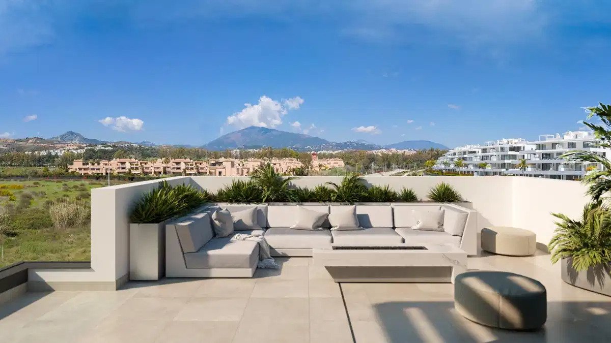 3-Bedroom, 3-Bathroom Contemporary Villas with Private Gardens Near Estepona and Atalaya Golf
