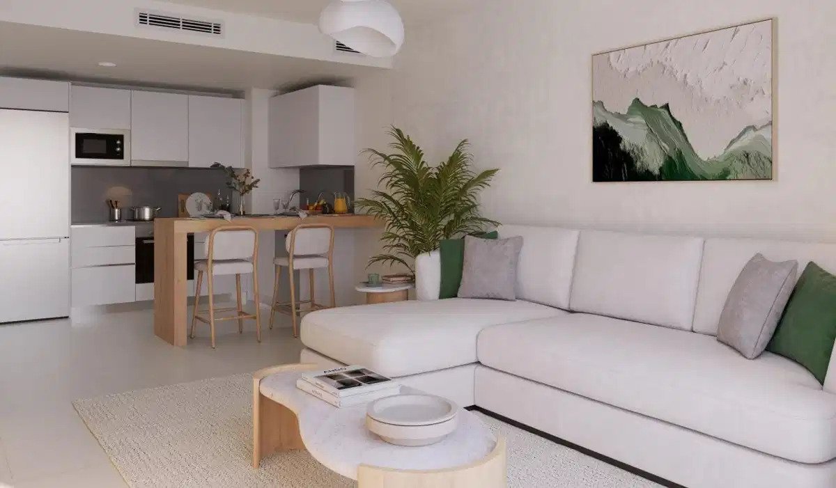 2-Bedroom, 2-Bathroom Ground Floor Apartment with Private Garden in Benalmádena Pueblo